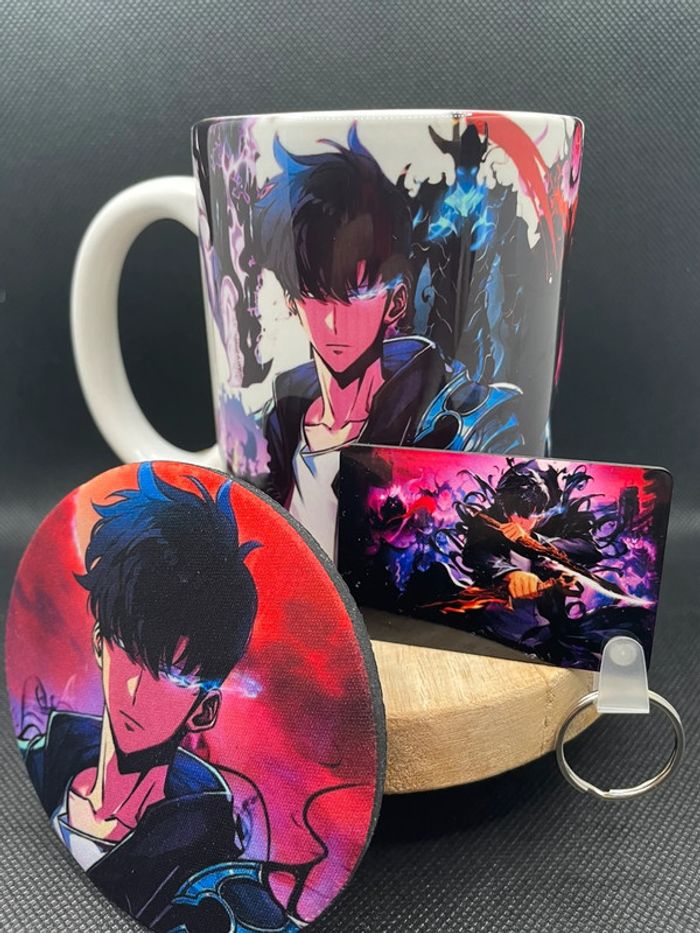 Coffret mug Solo Leveling / mug + sous tasse + porte clé