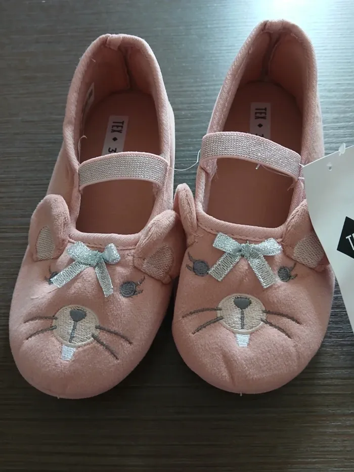 Chaussons fille rose souris 31 - photo numéro 2