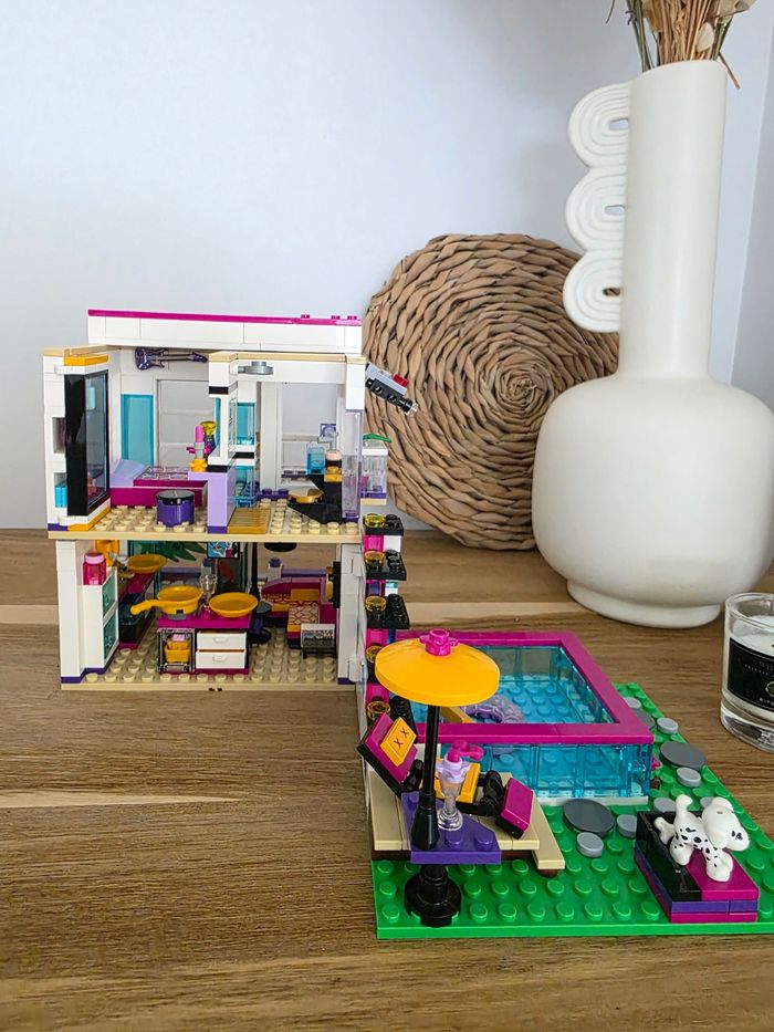 Lego 41135 + notices de montage 
La maison de la Pop star Livi
Excellent état 
Complet - photo numéro 6