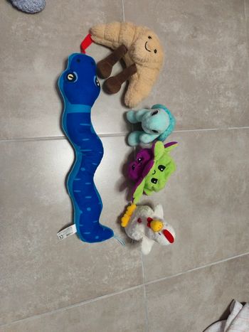 Lot 5 peluches