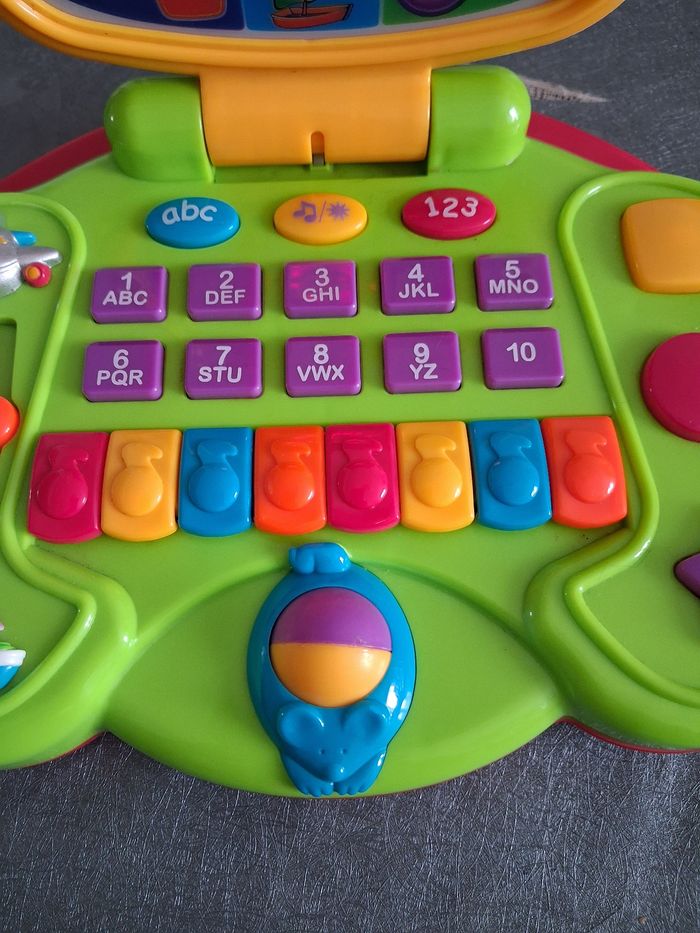 Ordinateur 1er âge - photo numéro 3