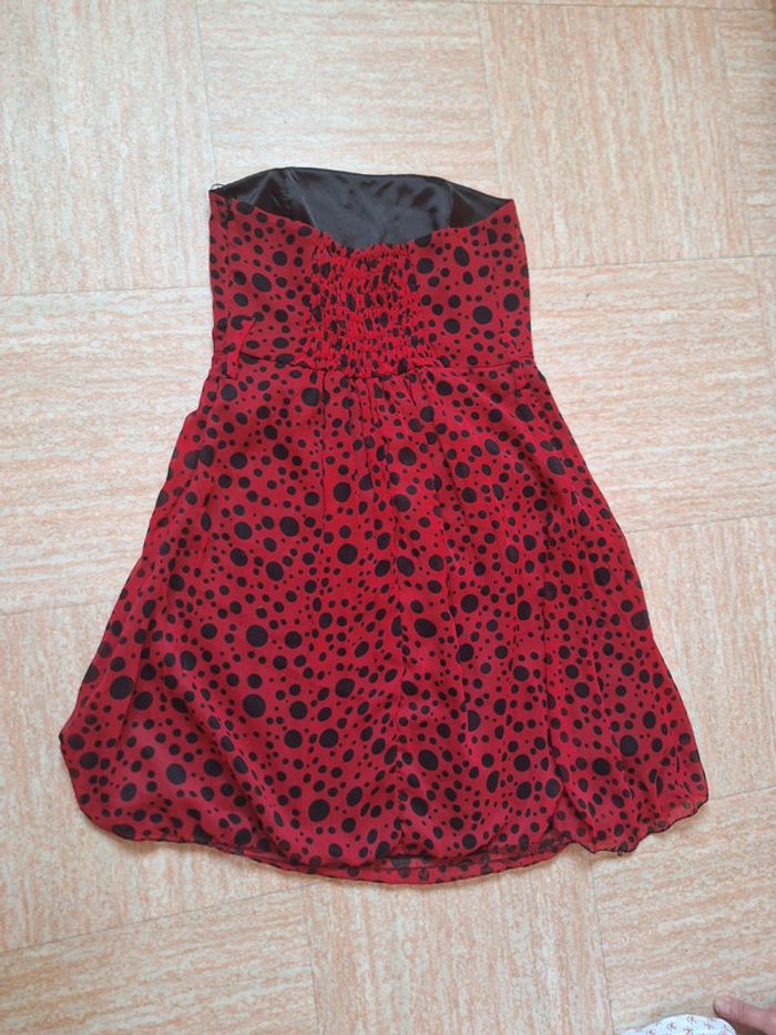 Robe bustier rouge et noire - photo numéro 3