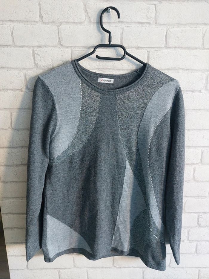 Pull fin Damart taille 42