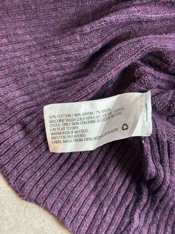 Pull torsadé col V cable knit vintage violet - photo numéro 3