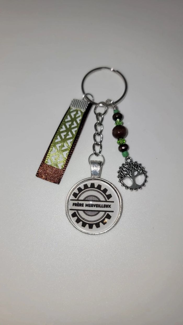 Cadeau frère, porte clé message " frère merveilleux "