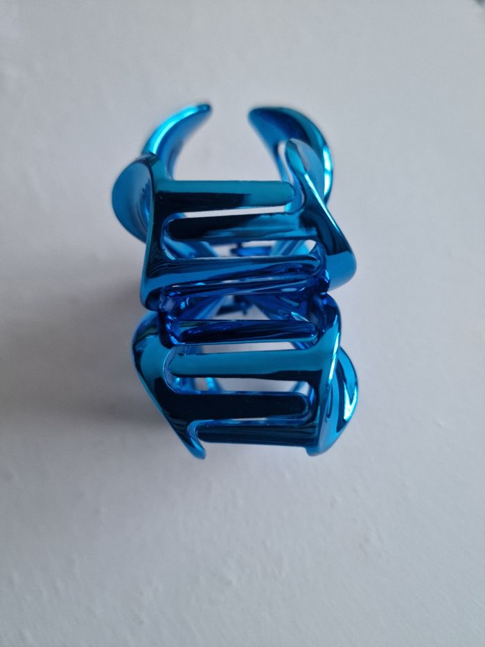 Pince à cheveux - photo numéro 2