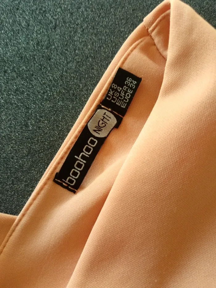 Robe habillee - photo numéro 3