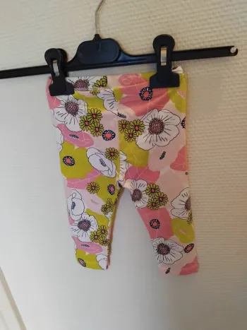 Leggins fille 12mois neuf