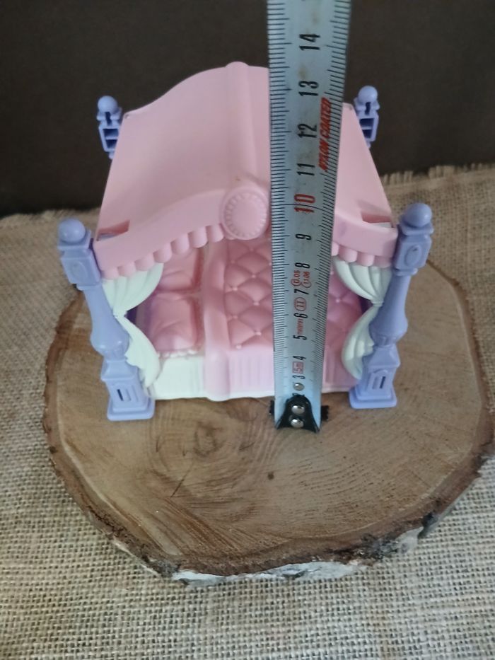 Lit pour petite poupée ou figurine - photo numéro 6