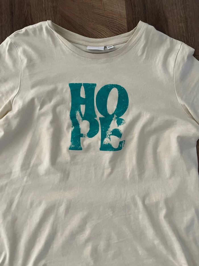 Tee-shirts - photo numéro 2