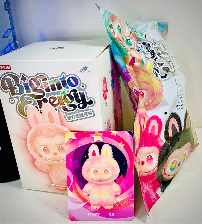 Labubu The Monsters Big into Energy Loyalty Sachet Scellé