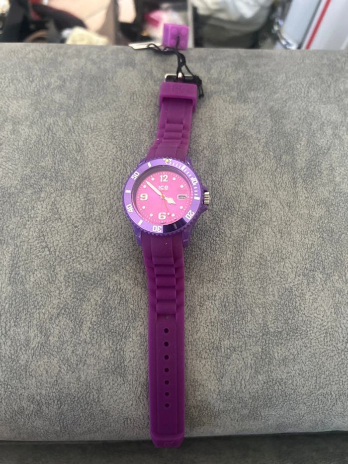 Montre Ice Watch violette