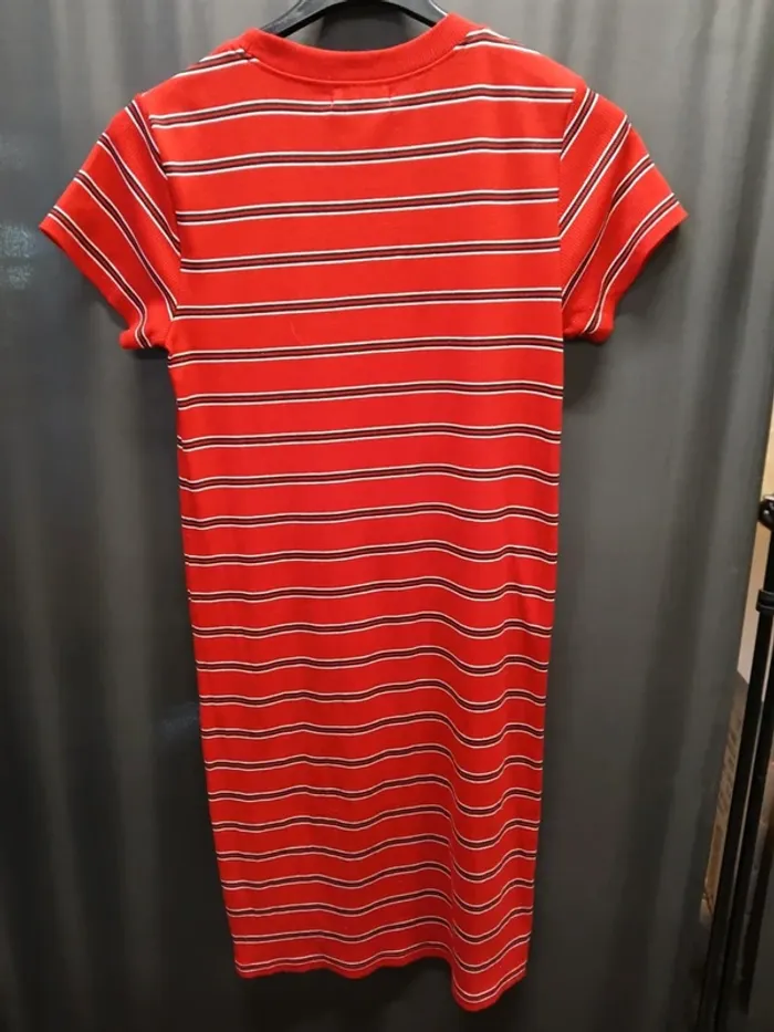 23664 robe rouge femme M kiabi - photo numéro 2