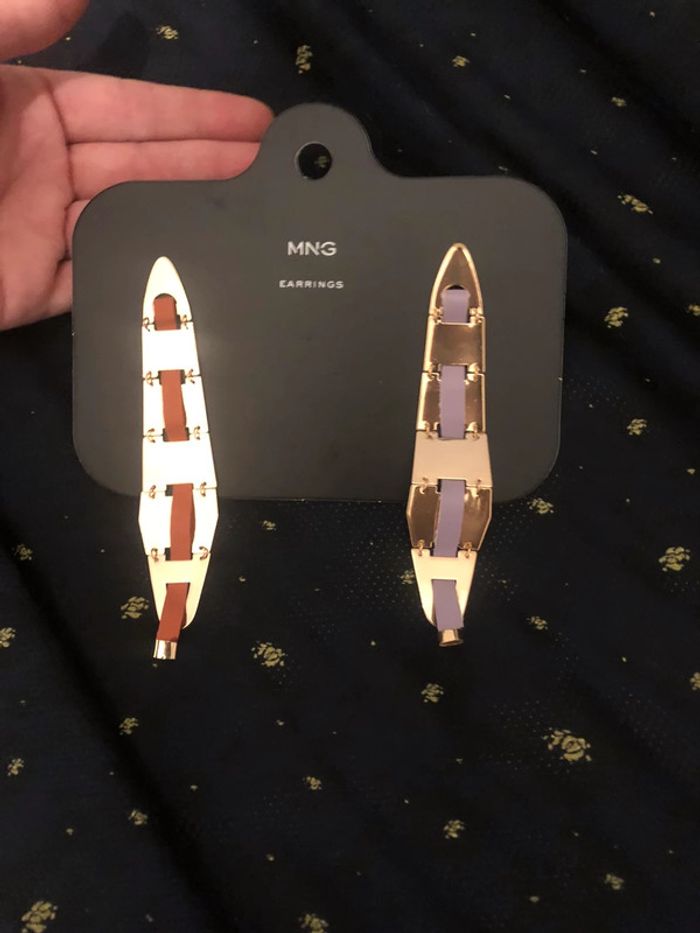 Boucles d oreilles pendantes MAngo