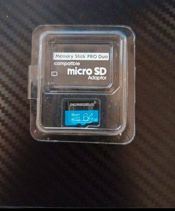 NEUF carte mémoire micro sd 64go pour PSP vendu flash avec 100 jeux psp sur la carte
