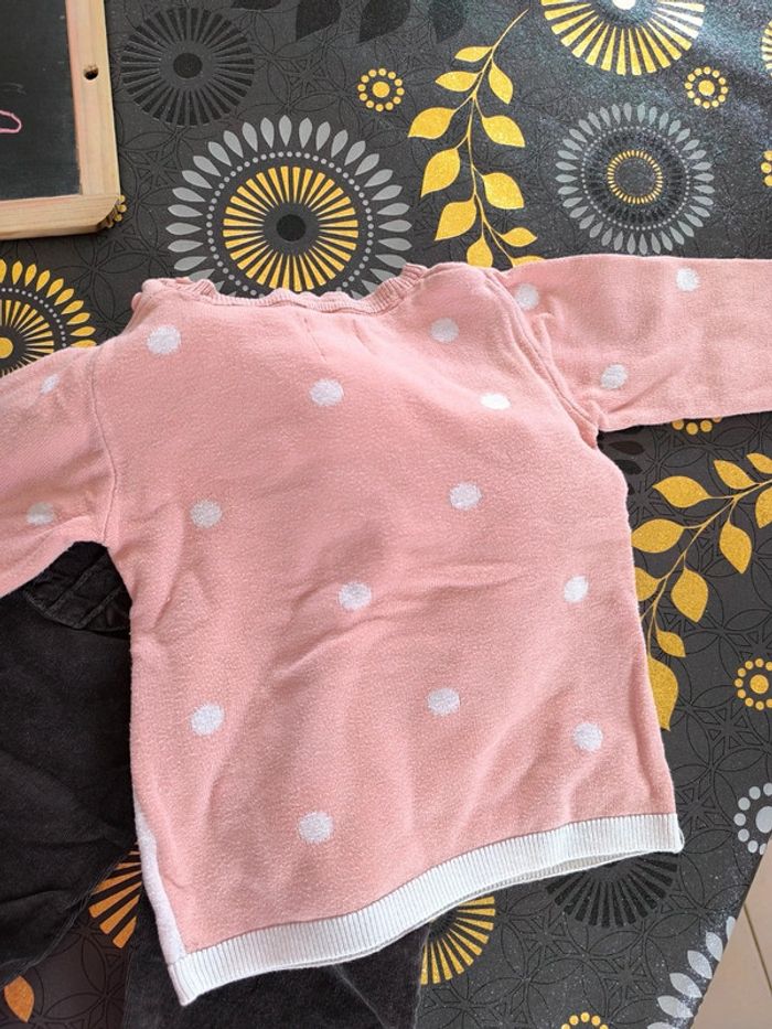 Ensemble pantalon et pull taille 2 ans en très bon état - photo numéro 6