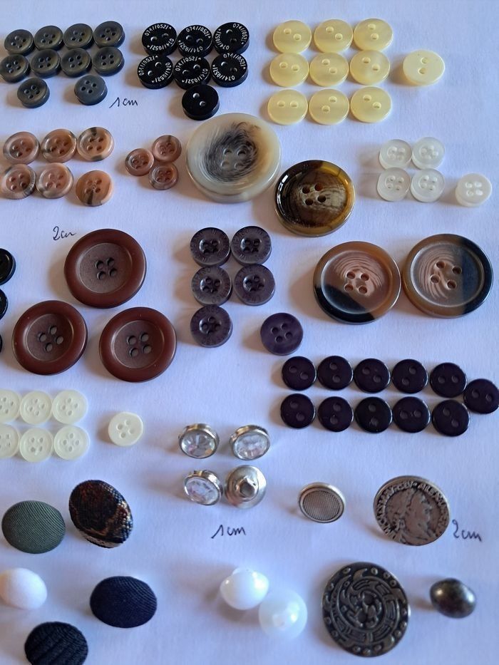Lot de boutons de couture - photo numéro 8
