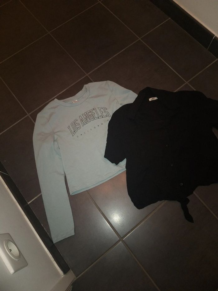 Haut 12 ans en très bon état - photo numéro 2