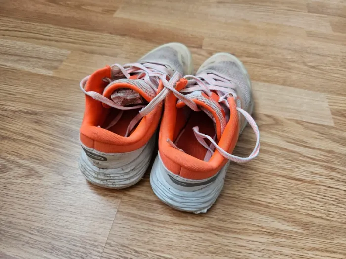 Chaussures Kalenji Kiprun Fast enfant taille 32, orange corail et blanche, légères baskets, running - photo numéro 4