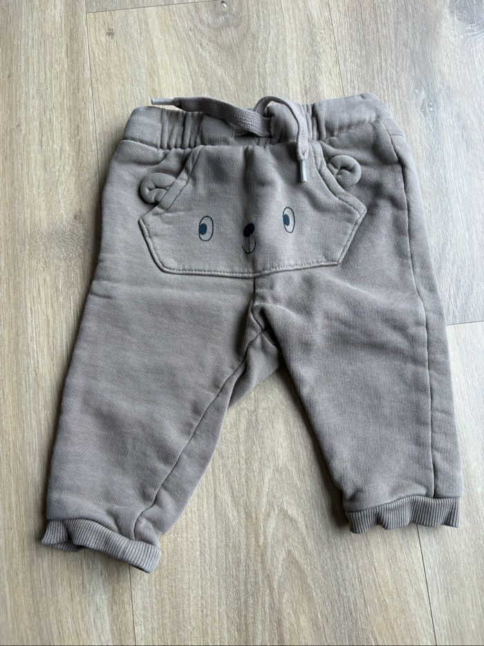 Jogging bébé Kiabi – 9 mois 🐻