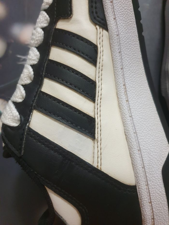 baskets marque adidas basketball-designed im la, avec des gros lacets taille 36 - photo numéro 6