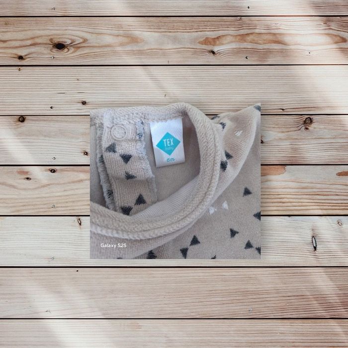 Lot 2 pyjamas 1 pièce bébé 6 mois – Orange & Marron - photo numéro 6