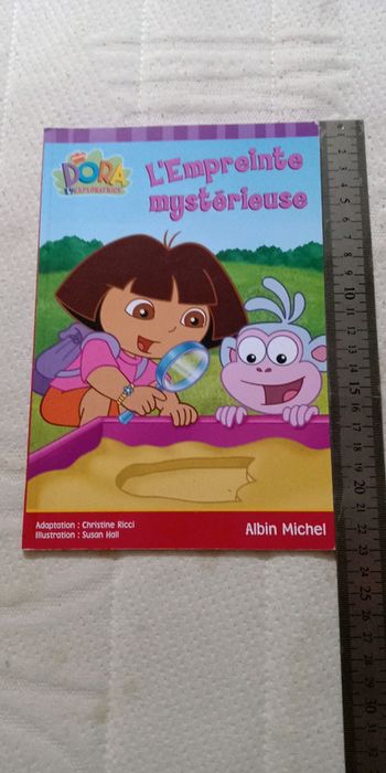 Dora l'exploratrice. L'empreinte mystérieuse.