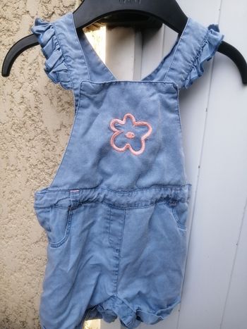Salopette short taille 36 mois 