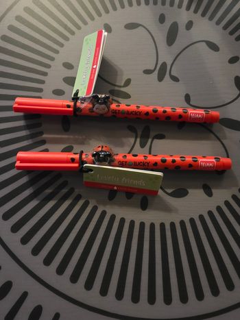 2 stylos Lovely friends Legami Coccinelle
