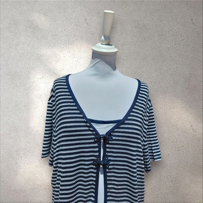 Blouse fluide manches courtes 2 en 1 marinière taille 46-48 - photo numéro 3