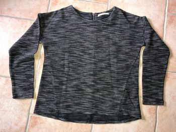 Pull camaïeu en S