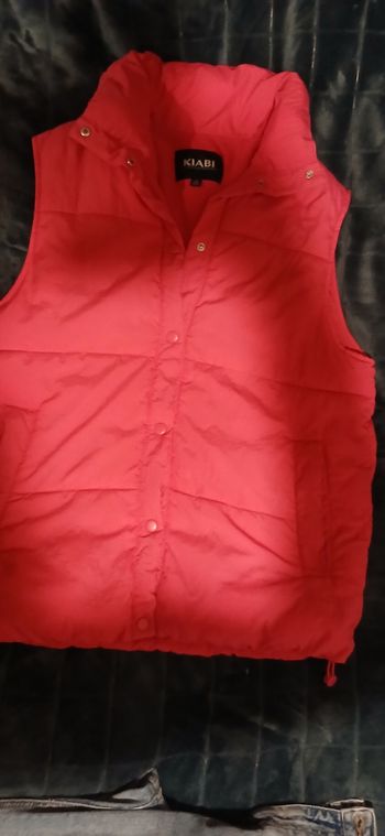 Veste sans manchea