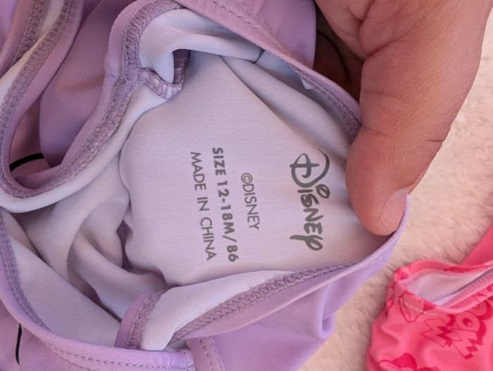 Lot maillot de bain Minnie Disney 12-18 mois - photo numéro 4