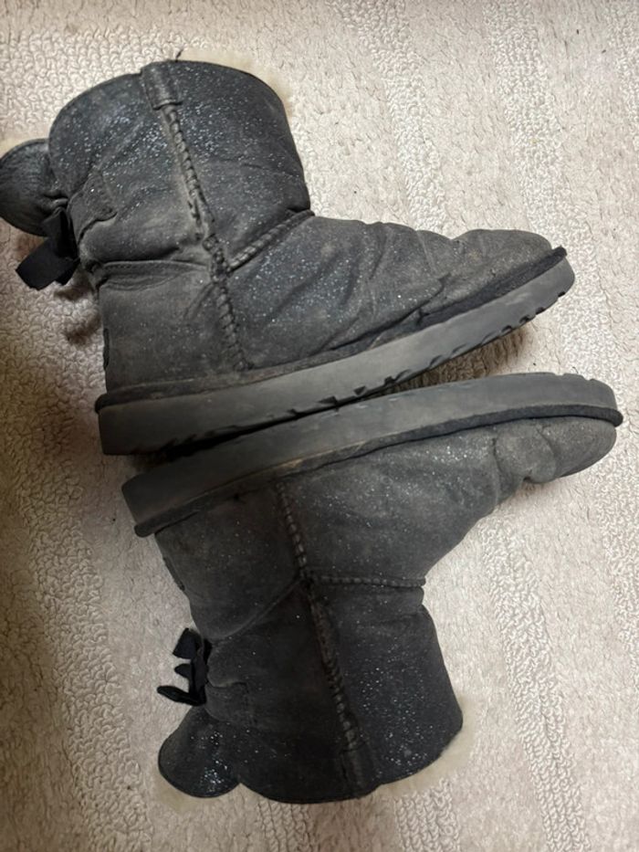 Botte bottines ugg blanc pailletée mini Bailey bow taille 38 - photo numéro 5