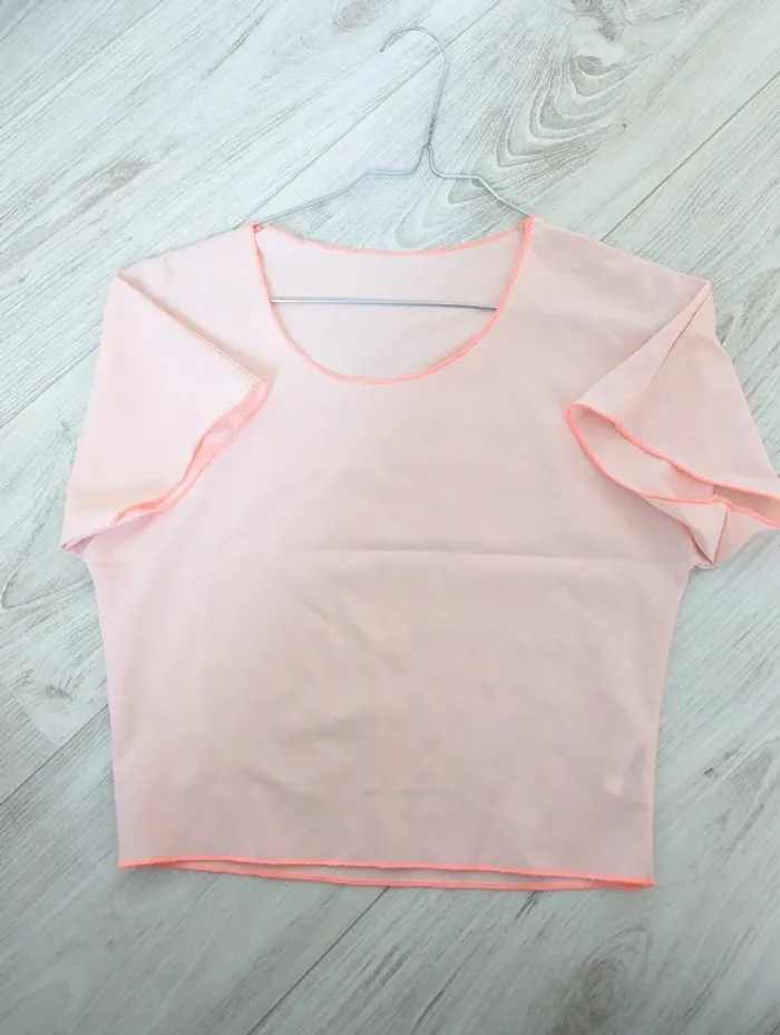 Top rose pâle manches courtes taille S 36 - photo numéro 2