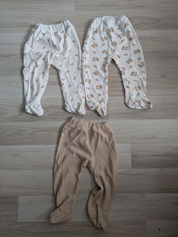 Lot de 3 pantalons avec pied 6-9 mois