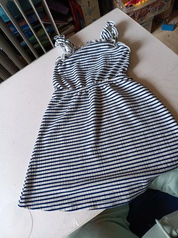 Robe 4 ans kiabi