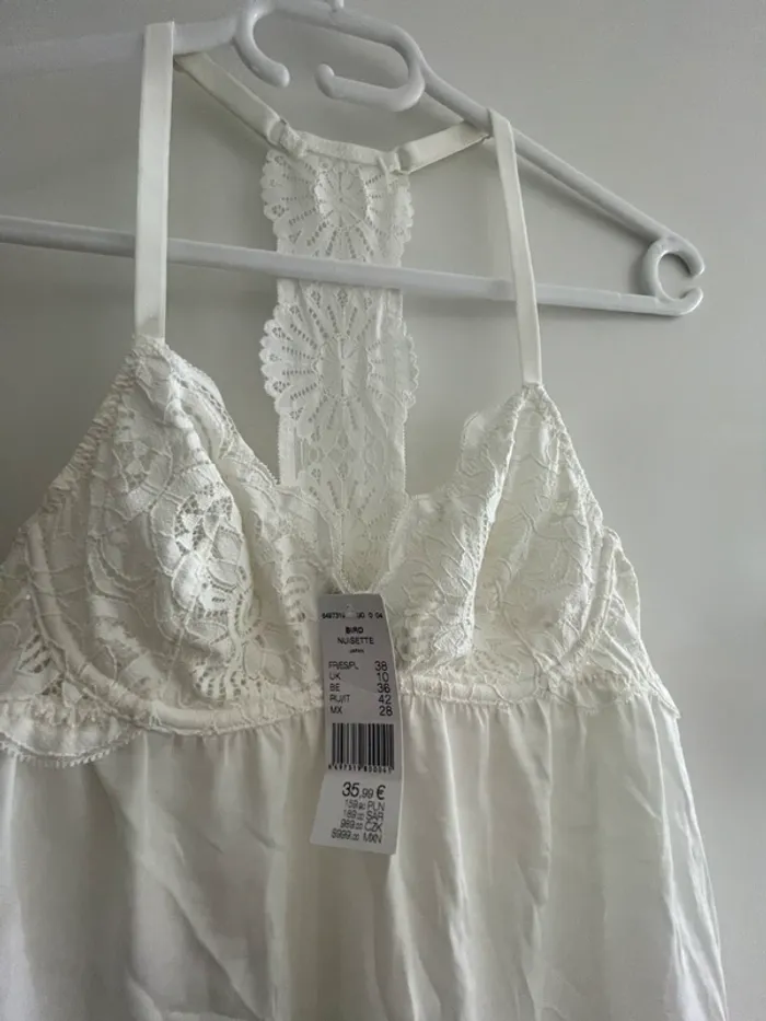 Nuisette etam blanche taille M - photo numéro 2