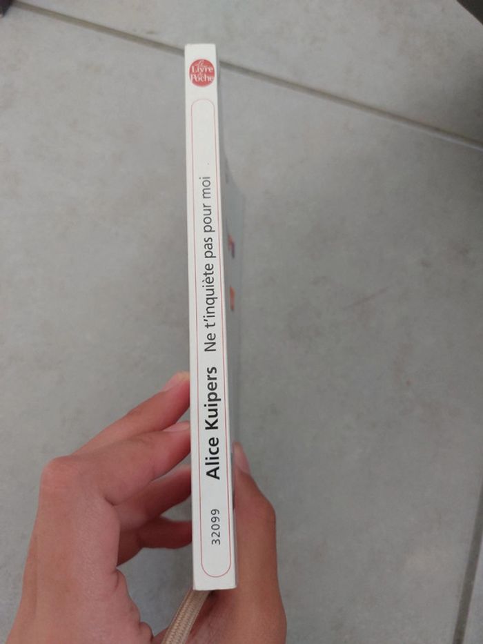 Roman de poche Ne t'inquiète pas pour moi de Alice Kuipers - photo numéro 2