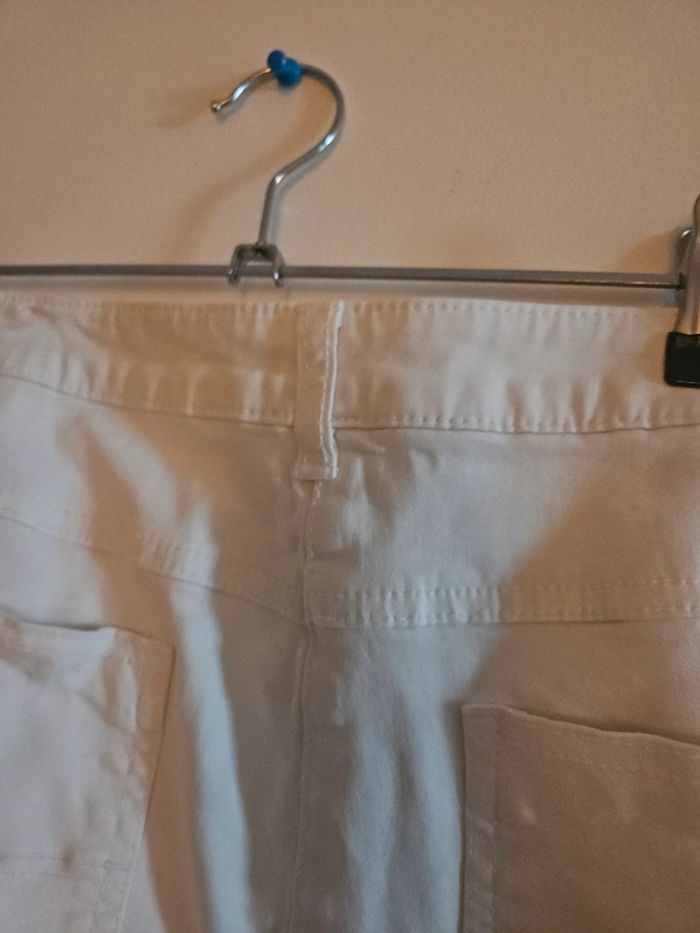 Jean / Pantalon Anne Weyburn, blanc cassé, taille non indiquée (voir mesures) - photo numéro 10