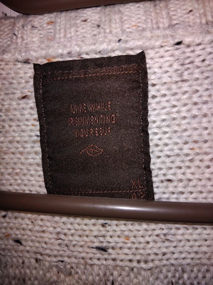 Pull mixte live wihle reinventing yourself - photo numéro 3