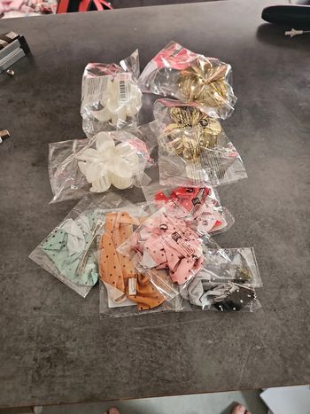 [NEUF] Lot de pinces et barrettes à cheveux