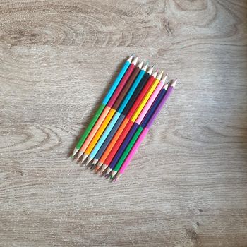 📚 Lot de 10 crayons de couleurs X2 couleurs par crayons #emyfleury_scolaire