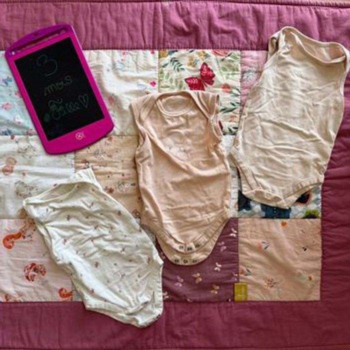 Lot de 3 bodies sans manches - T3mois - Baby 62/68