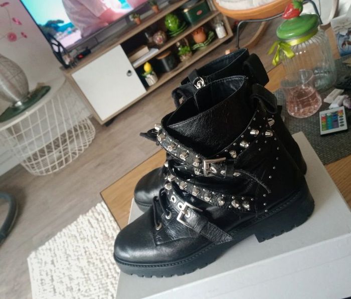 Paire de bottines Zara noir - photo numéro 4