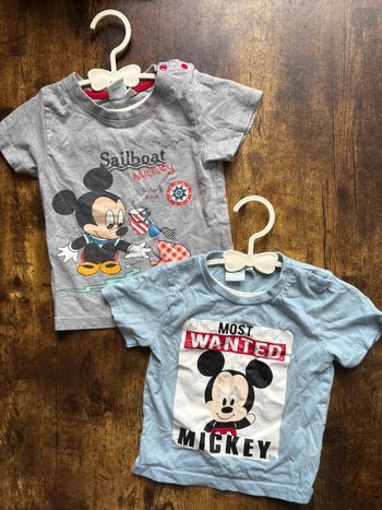 2 teeshirt Mickey 12m