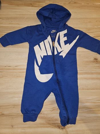 Combinaison nike