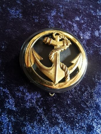 Broche insigne  troupe marine Ancre vintage