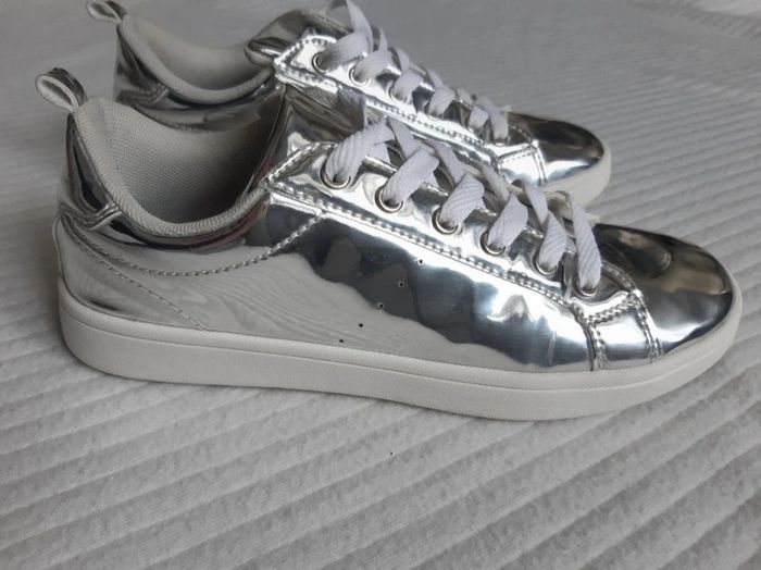 Baskets argentées kiabi 38 - photo numéro 8