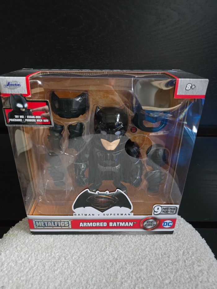figurine Batman 15 cm + Armure métal Jada